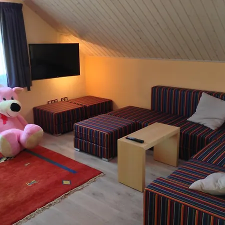 Hotel View Near Golf Kuneticka Hora, Dritec 5*