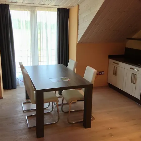 Hotel View Near Golf Kuneticka Hora, Dritec 5*